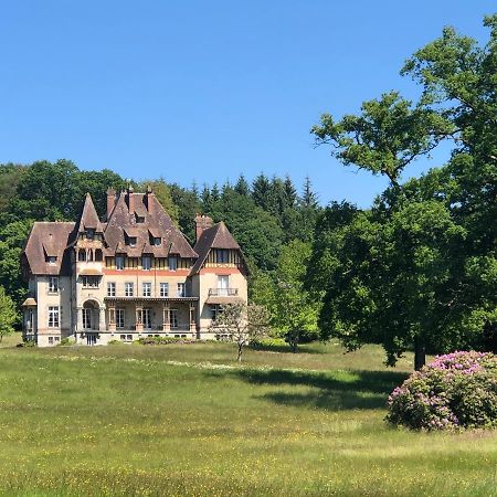 Bed and Breakfast Chateau Du Gue Aux Biches Bagnoles de l'Orne Normandie Zewnętrze zdjęcie