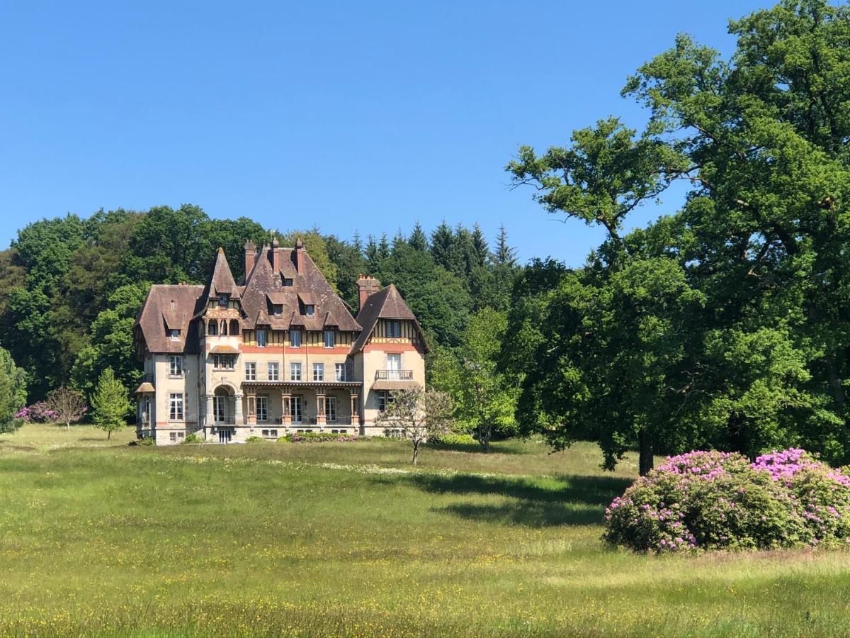 Bed and Breakfast Chateau Du Gue Aux Biches Bagnoles de l'Orne Normandie Zewnętrze zdjęcie